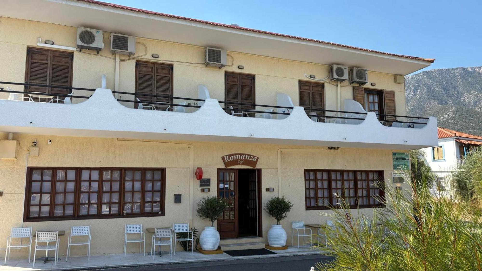 Romanza Rooms Púlithra Kültér fotó